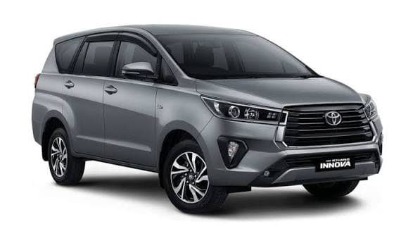 Sewa Toyota Innova Reborn di Semarang